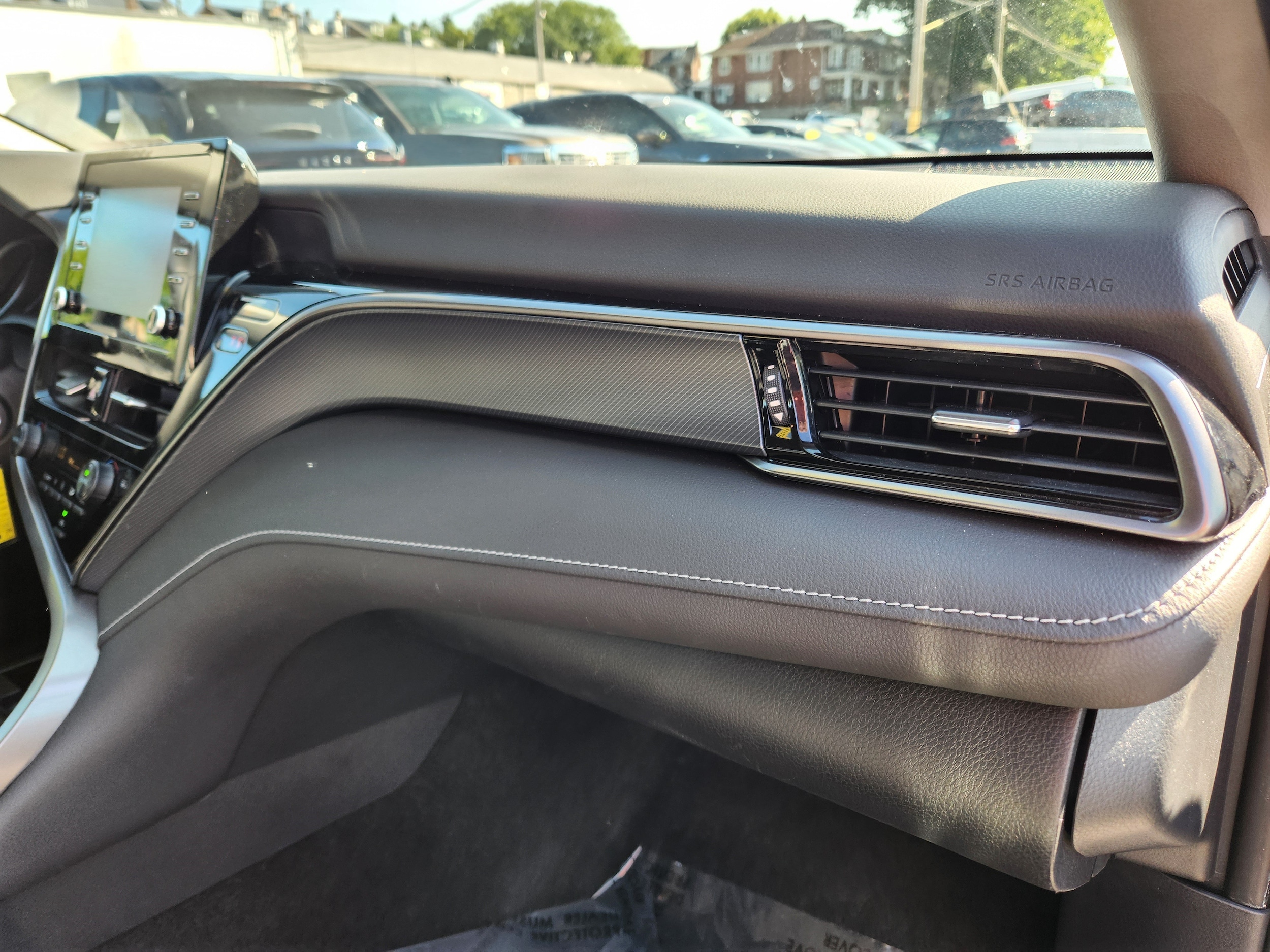 2024 Toyota Camry SE - Photo 17