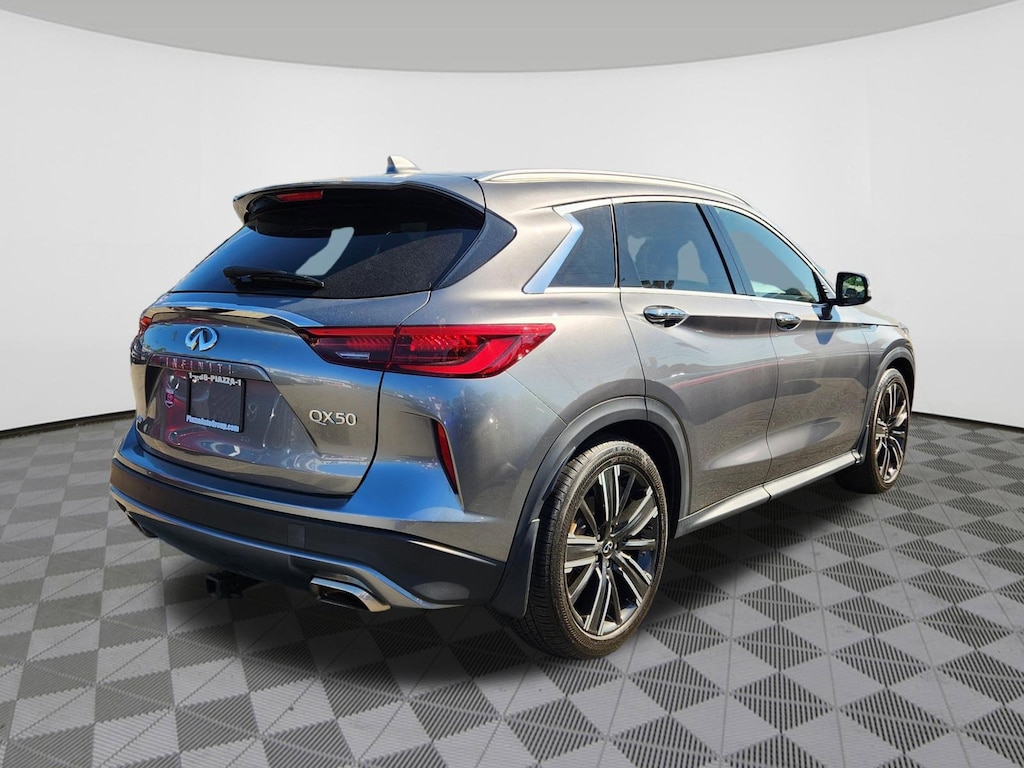 Used 2021 INFINITI QX50 LUXE SUV