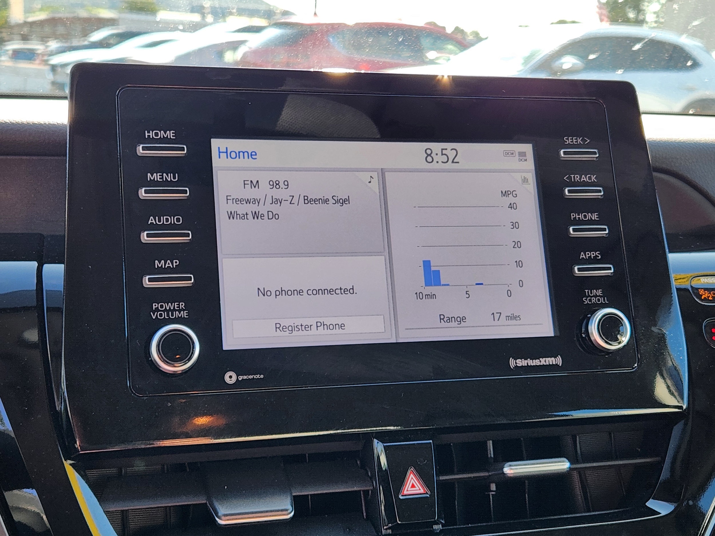 2024 Toyota Camry SE - Photo 21