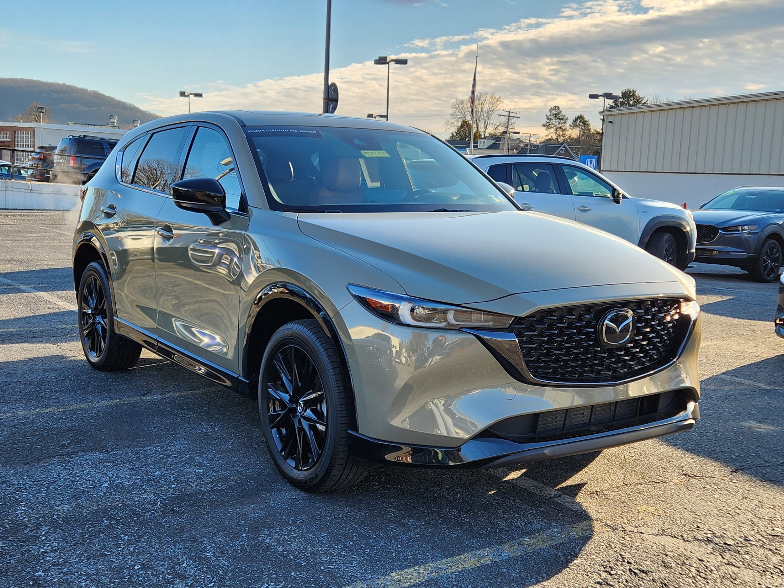 2024 Mazda CX-5 Carbon Turbo's photo