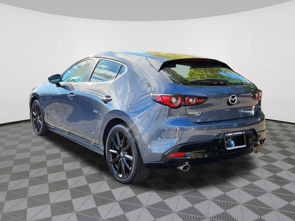Certified 2025 Mazda Mazda3 Hatchback 2.5 S Carbon Edition Hatchback