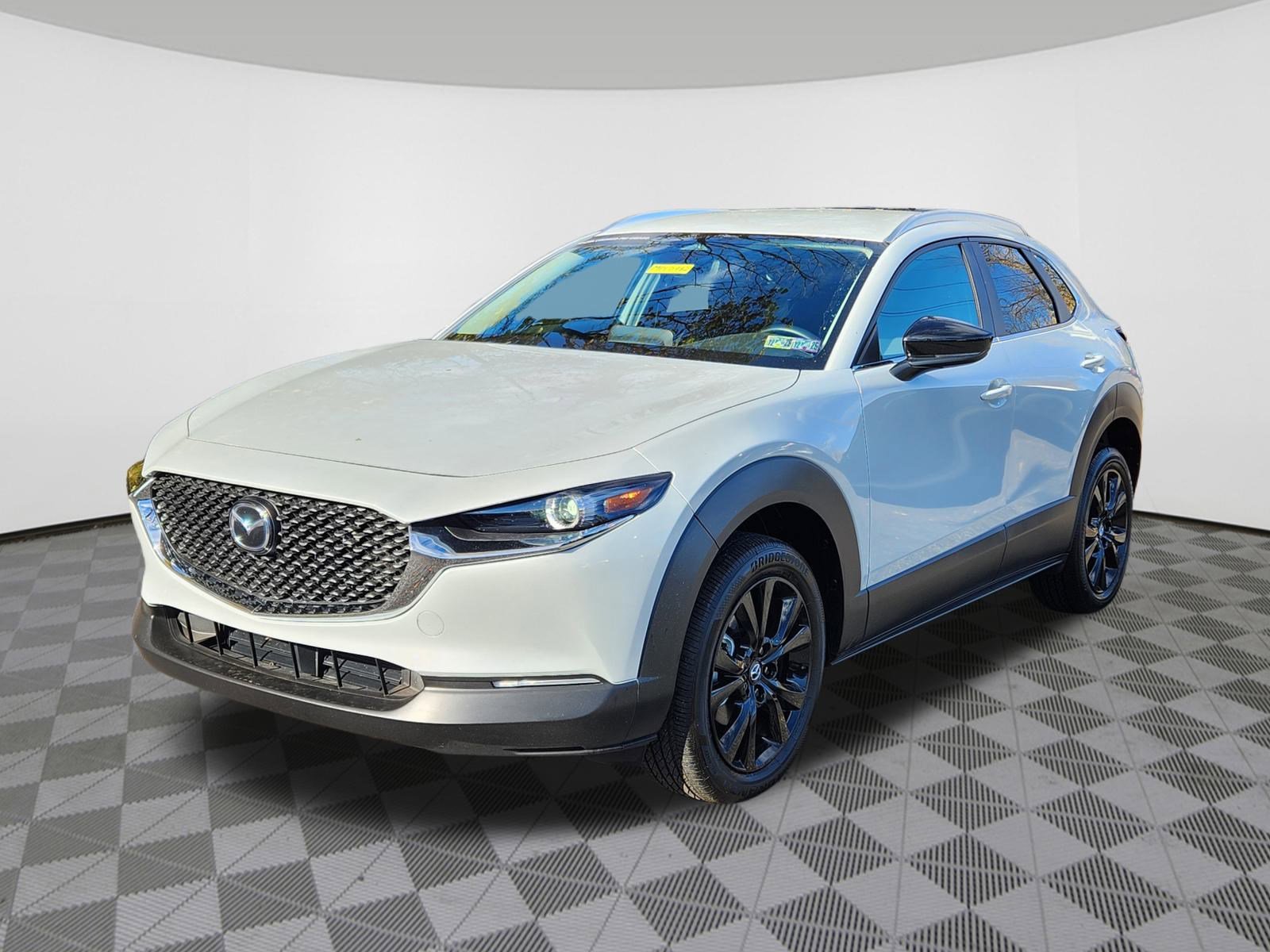 2025 Mazda CX-30 2.5 Select Sport photo 2