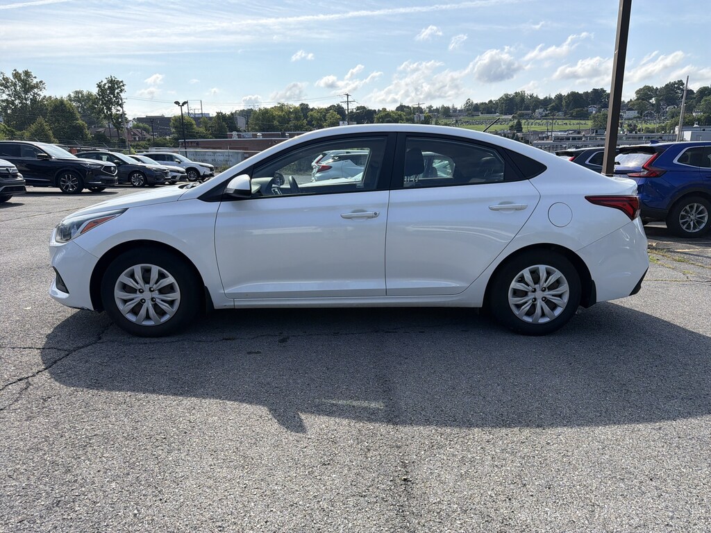 Used 2019 Hyundai Accent SE Sedan