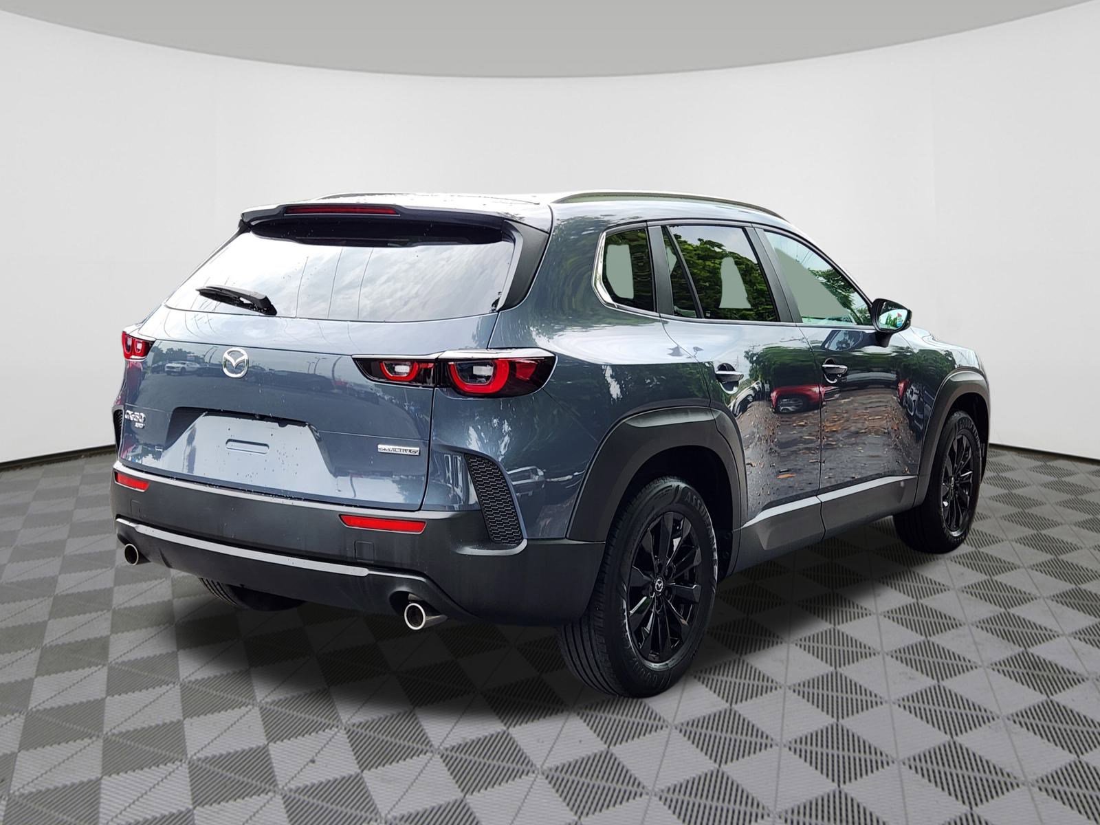 2024 Mazda CX-50 2.5 S Preferred photo 4