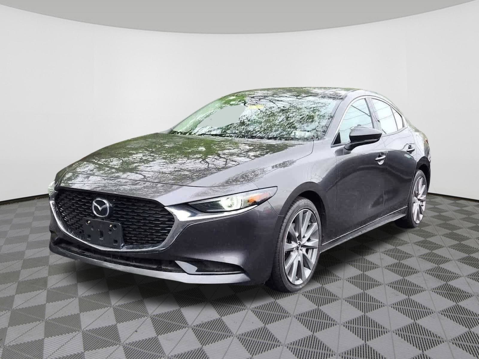 Used 2019 Mazda Mazda3 Premium AWD with VIN JM1BPBEM3K1132632 for sale in Limerick, PA