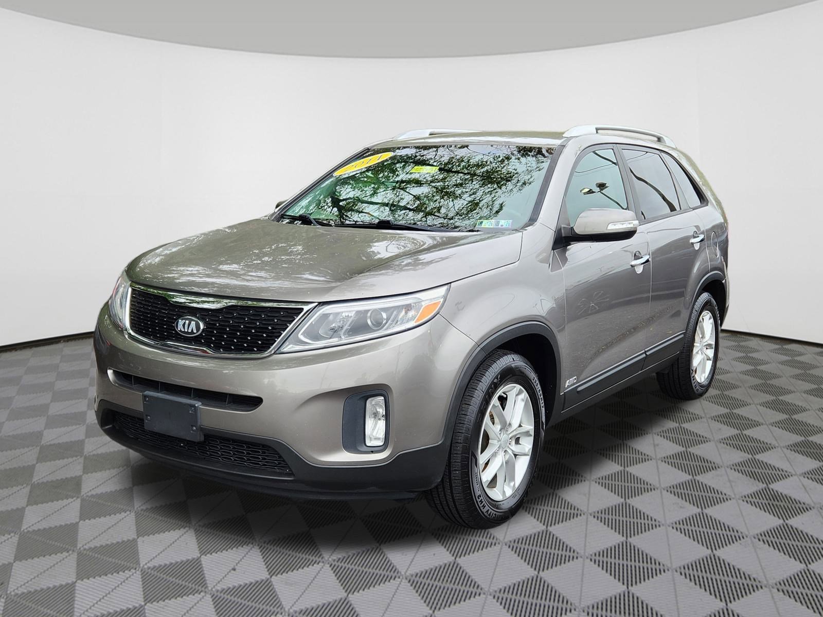 2014 Kia Sorento LX photo 2