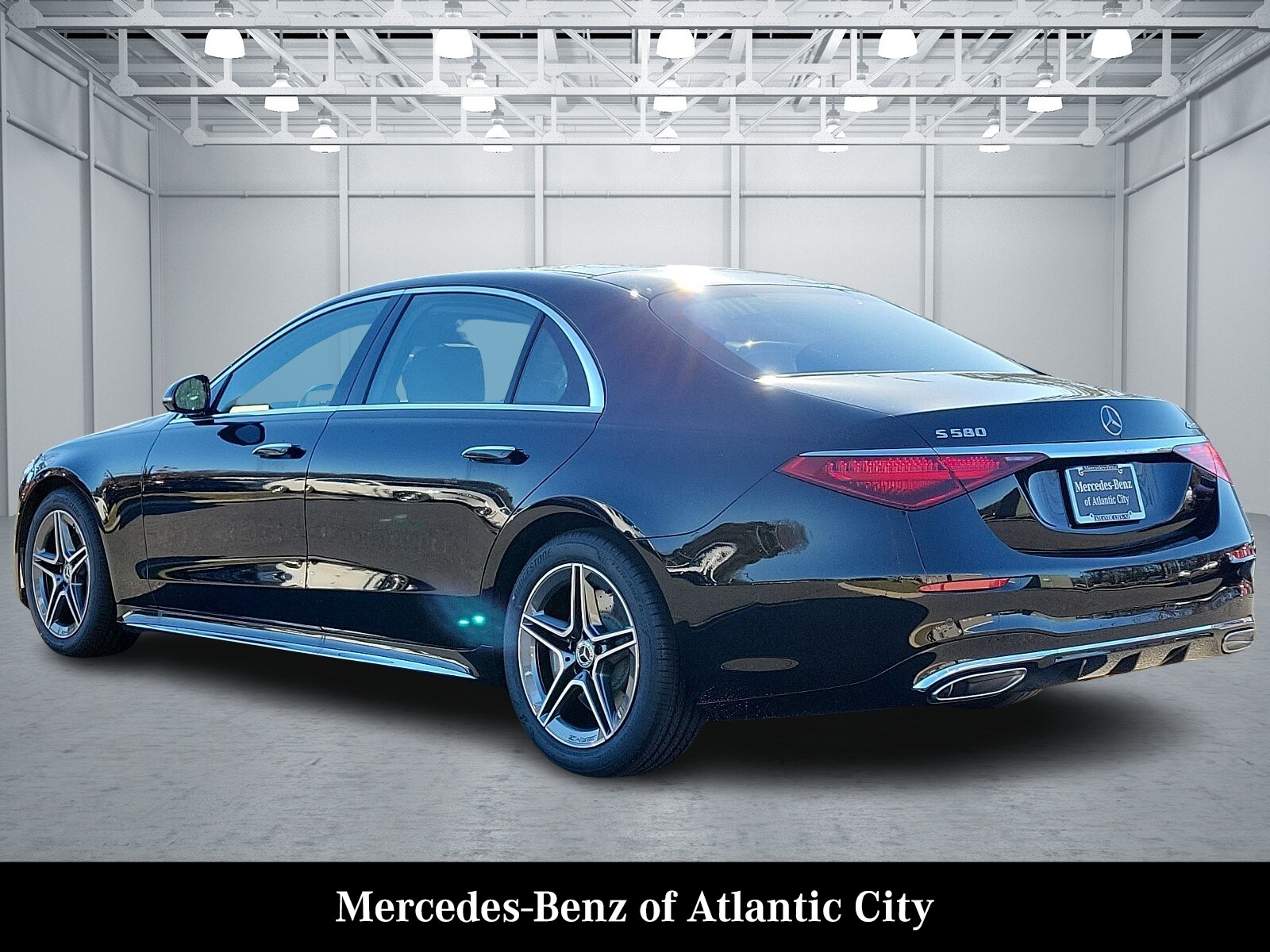 2024 Mercedes Benz S 450 580 photo 4