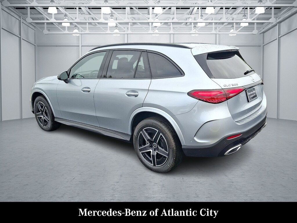 New 2026 Mercedes-Benz GLC 300 4MATIC SUV