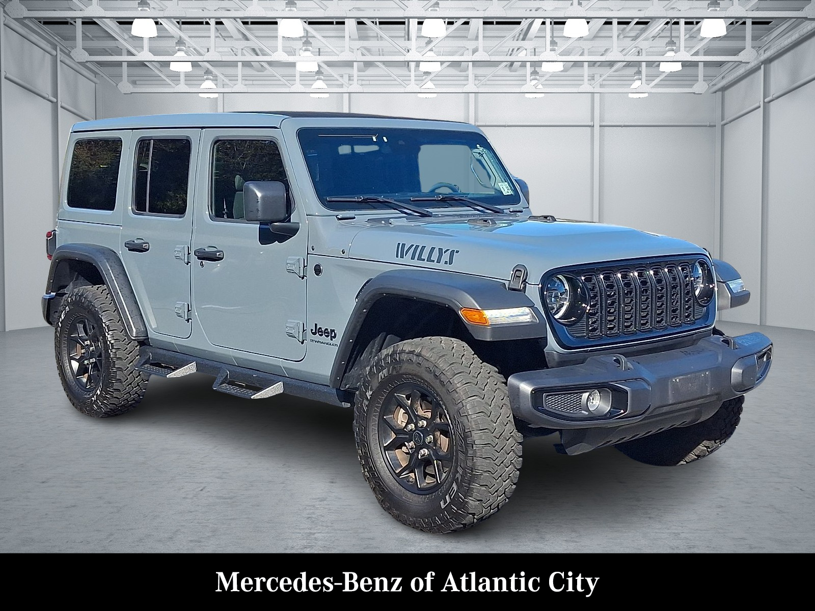 Used 2025 Jeep Wrangler Willys SUV