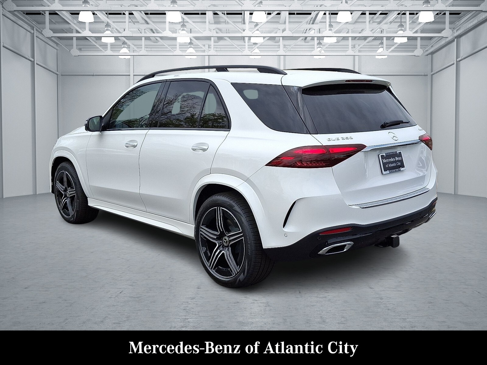 2025 Mercedes Benz GLE 350 4MATIC photo 3