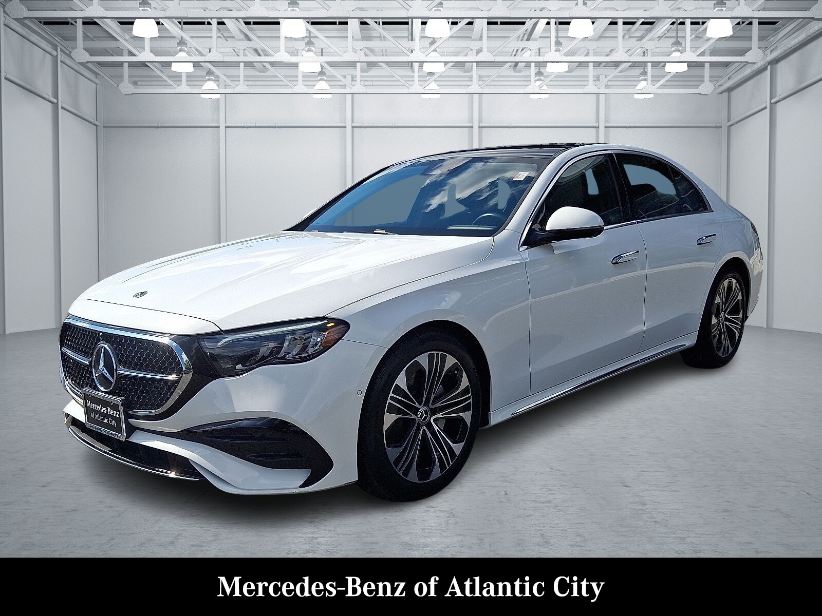 2025 Mercedes Benz E 350 Sedan photo 3