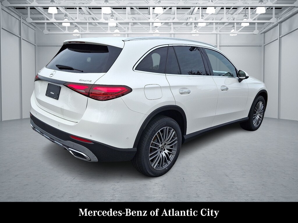 New 2026 Mercedes-Benz GLC 300 4MATIC SUV