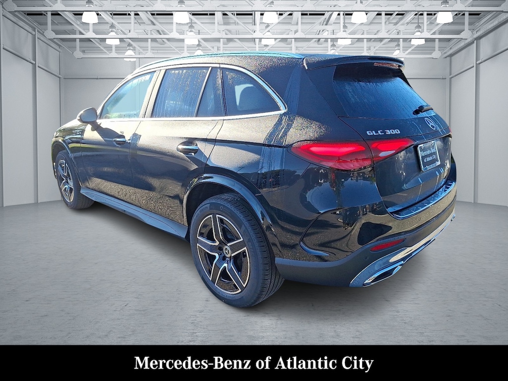 New 2026 Mercedes-Benz GLC 300 4MATIC SUV