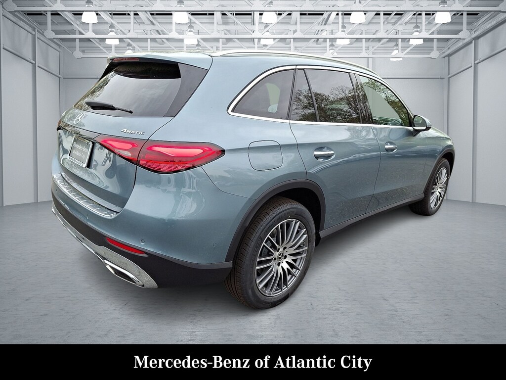 New 2026 Mercedes-Benz GLC 300 4MATIC SUV