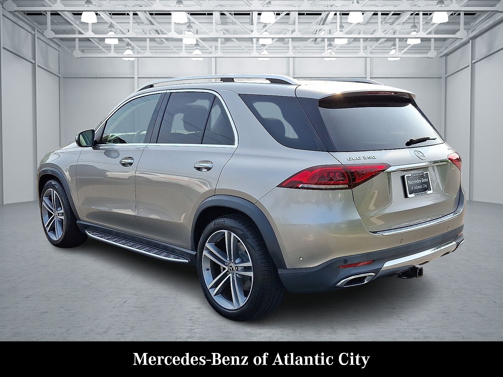 2020 Mercedes Benz GLE 350 4MATIC photo 4