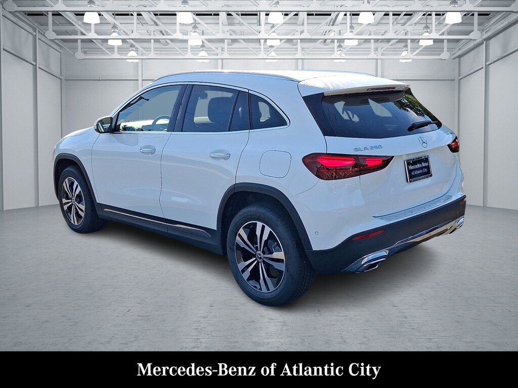 New 2026 Mercedes-Benz GLA 250 4MATIC SUV