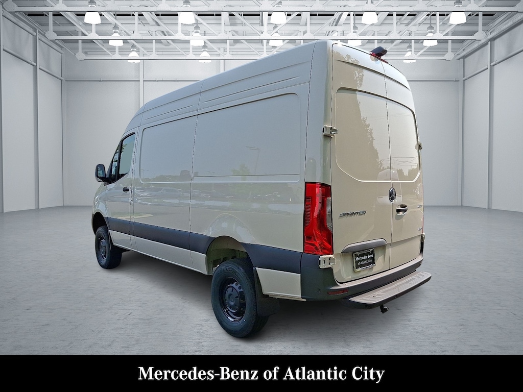 New 2025 Mercedes-Benz Sprinter 2500 Standard Roof 4-Cyl Diesel HO Van Cargo Van