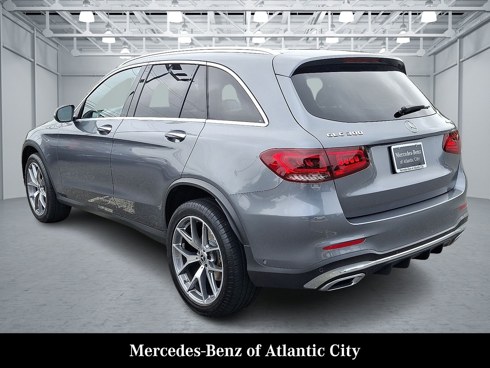 2021 Mercedes Benz GLC 300 4MATIC photo 3