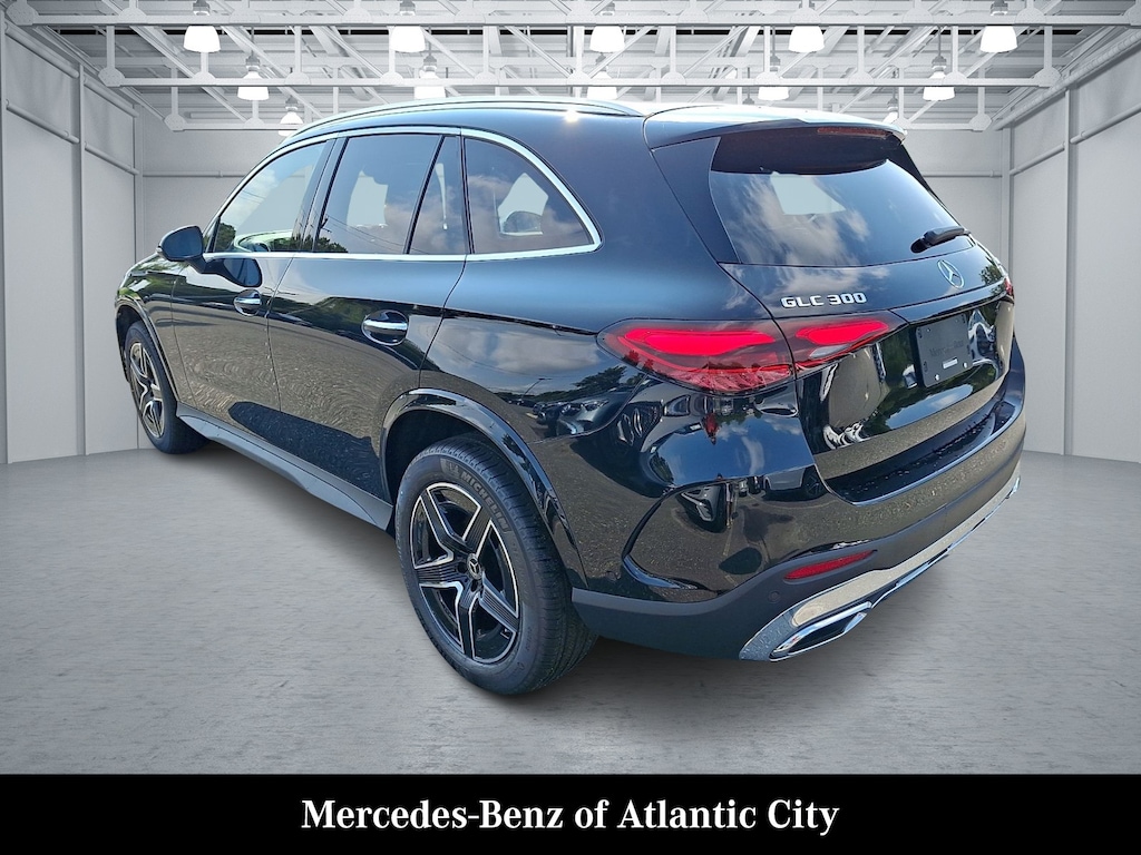 New 2026 Mercedes-Benz GLC 300 4MATIC SUV