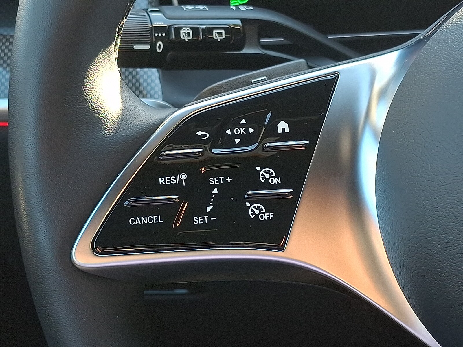 2025 Mercedes-Benz GLC Base - Photo 22