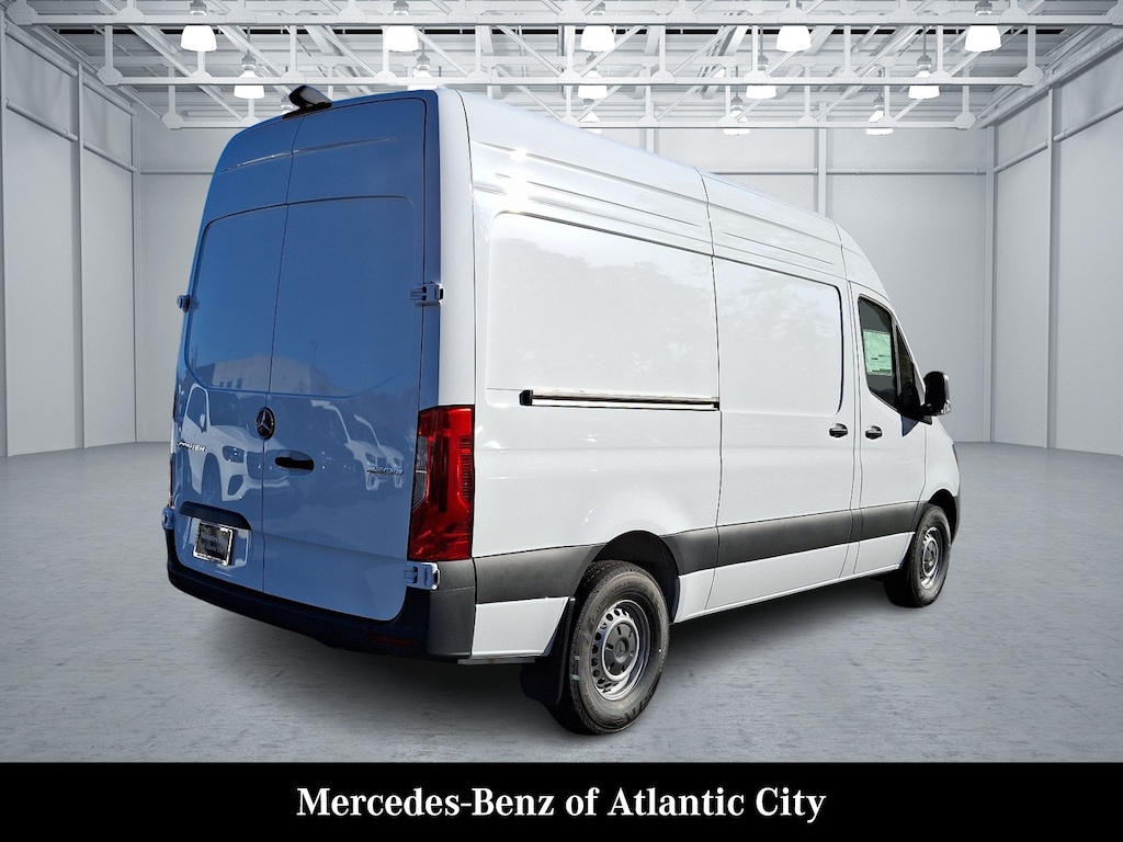 New 2025 Mercedes-Benz Sprinter 2500 Standard Roof 4-Cyl Diesel Van Cargo Van