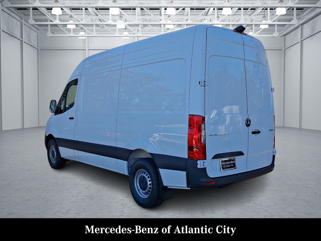 New 2025 Mercedes-Benz Sprinter 2500 Standard Roof 4-Cyl Diesel Van Cargo Van