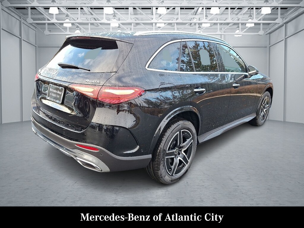 New 2026 Mercedes-Benz GLC 300 4MATIC SUV