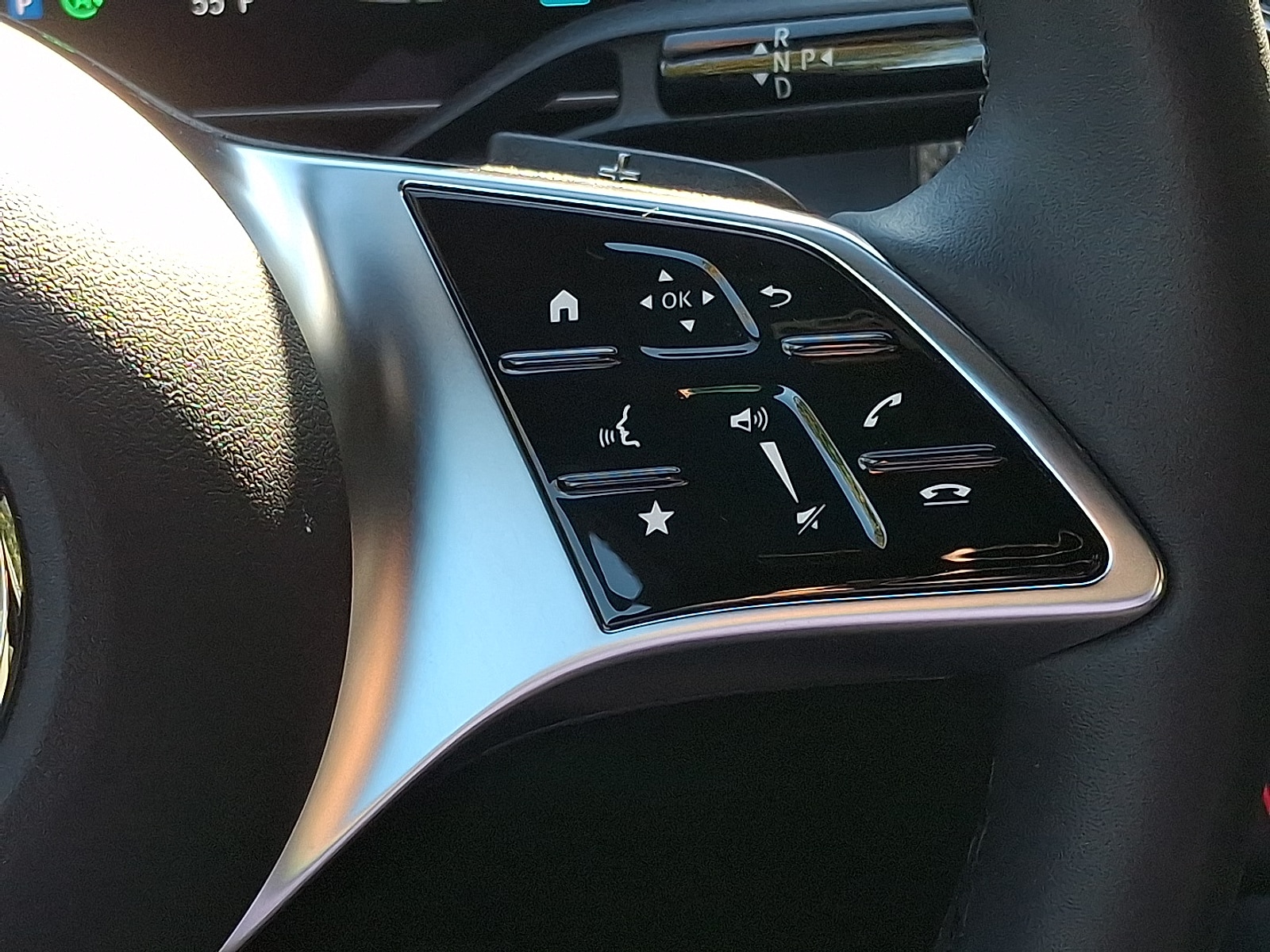 2025 Mercedes-Benz GLC Base - Photo 23