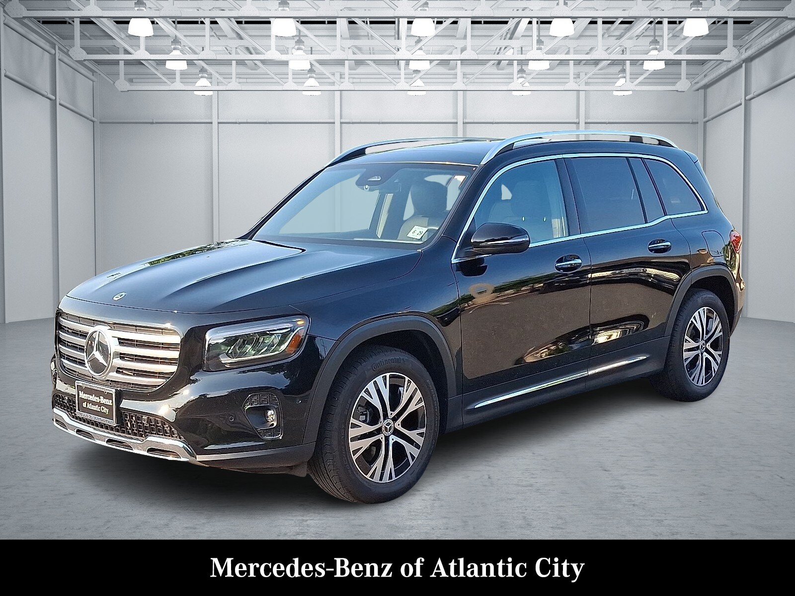 2024 Mercedes Benz GLB 250 photo 3