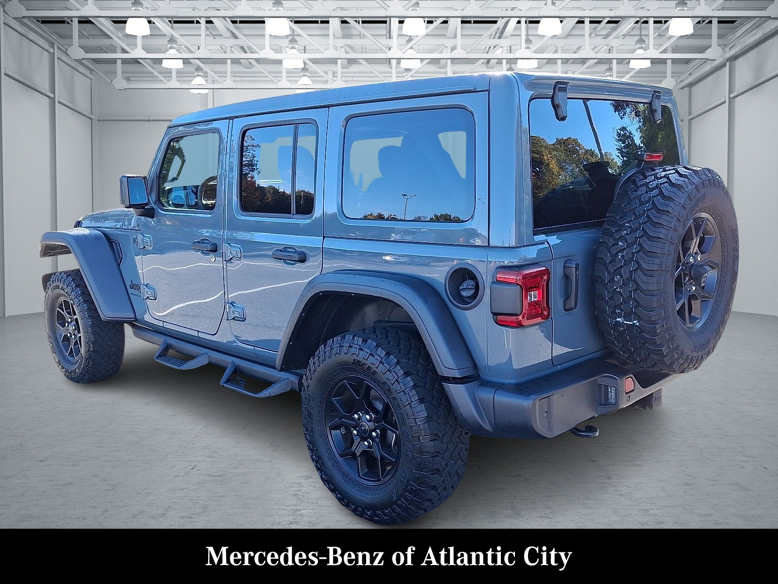 Used 2025 Jeep Wrangler Willys SUV