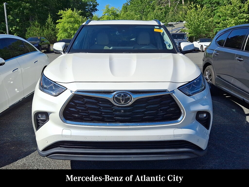Used 2021 Toyota Highlander Limited SUV