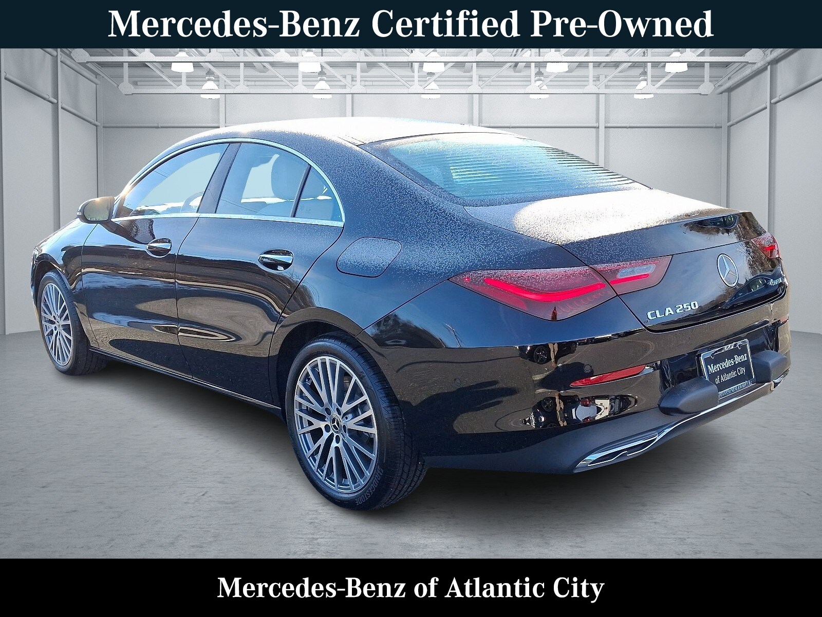 2024 Mercedes Benz CLA 250 photo 4