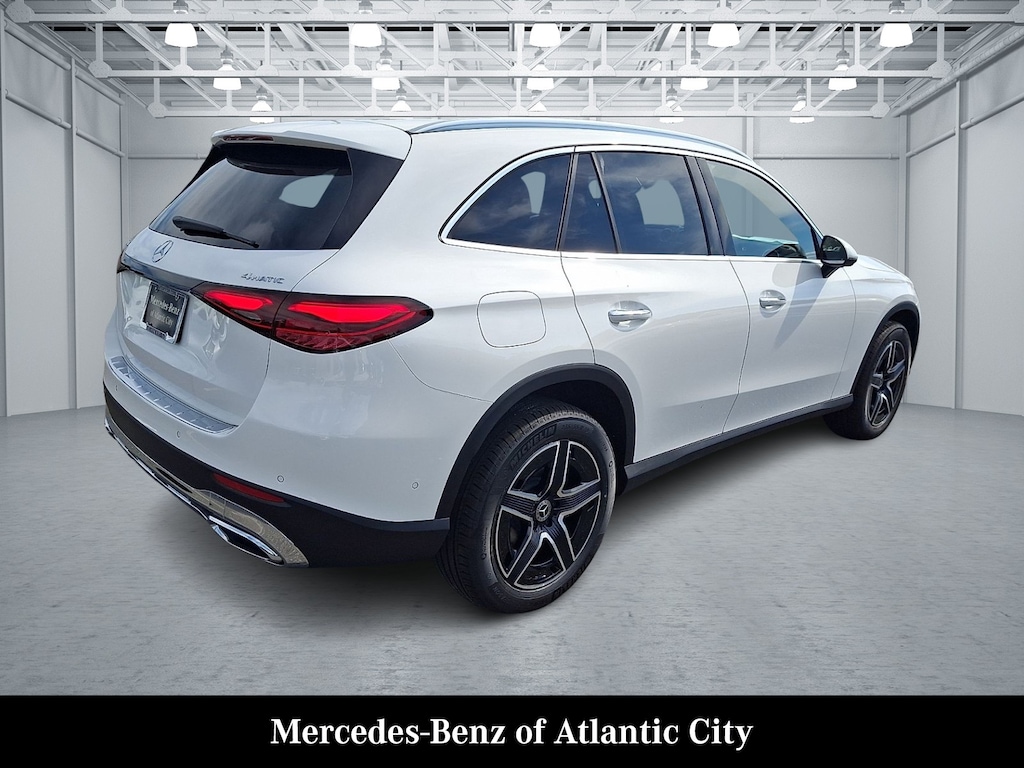 New 2027 Mercedes-Benz GLC 300 4MATIC SUV