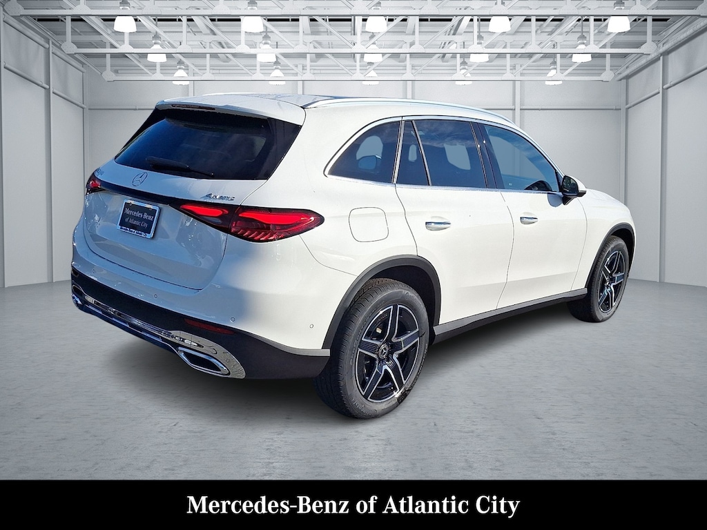New 2026 Mercedes-Benz GLC 300 4MATIC SUV