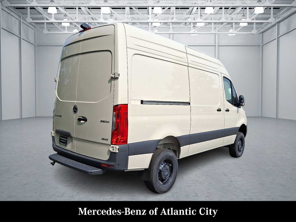 New 2025 Mercedes-Benz Sprinter 2500 Standard Roof 4-Cyl Diesel HO Van Cargo Van