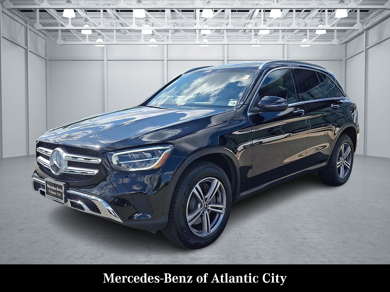 2021 Mercedes Benz GLC 300 4MATIC photo 3