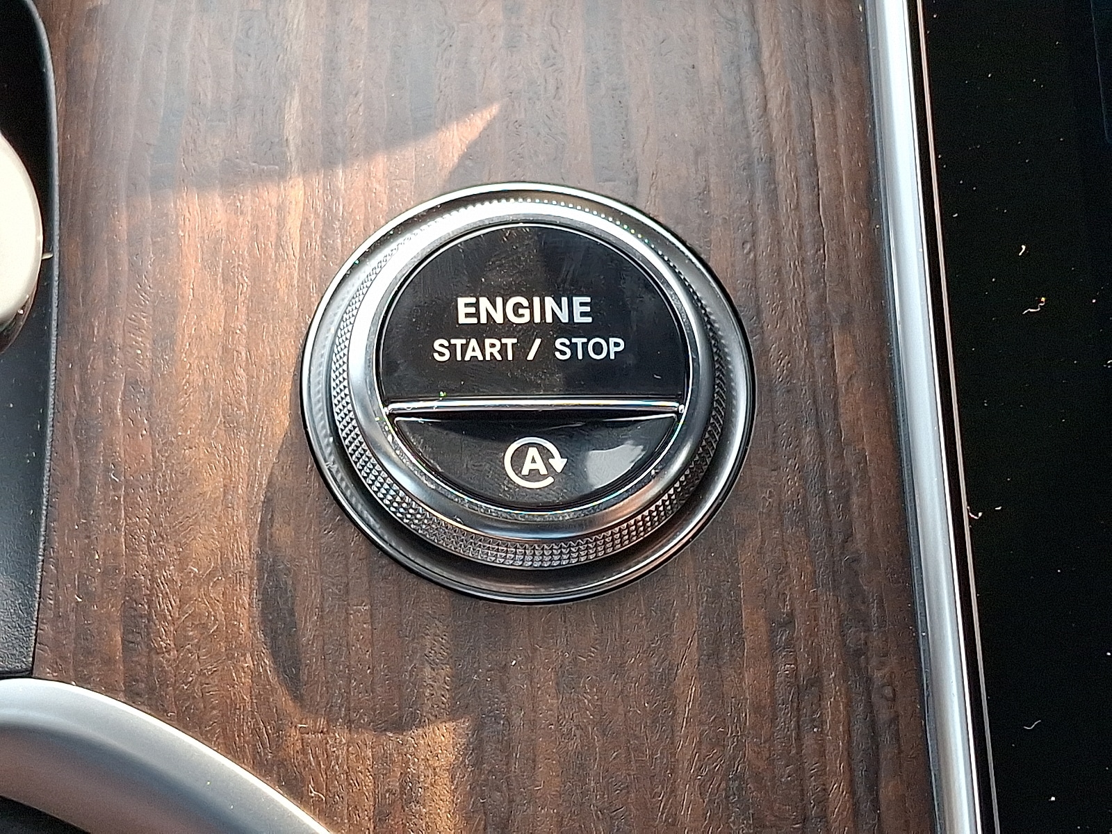 2025 Mercedes-Benz GLC Base - Photo 22