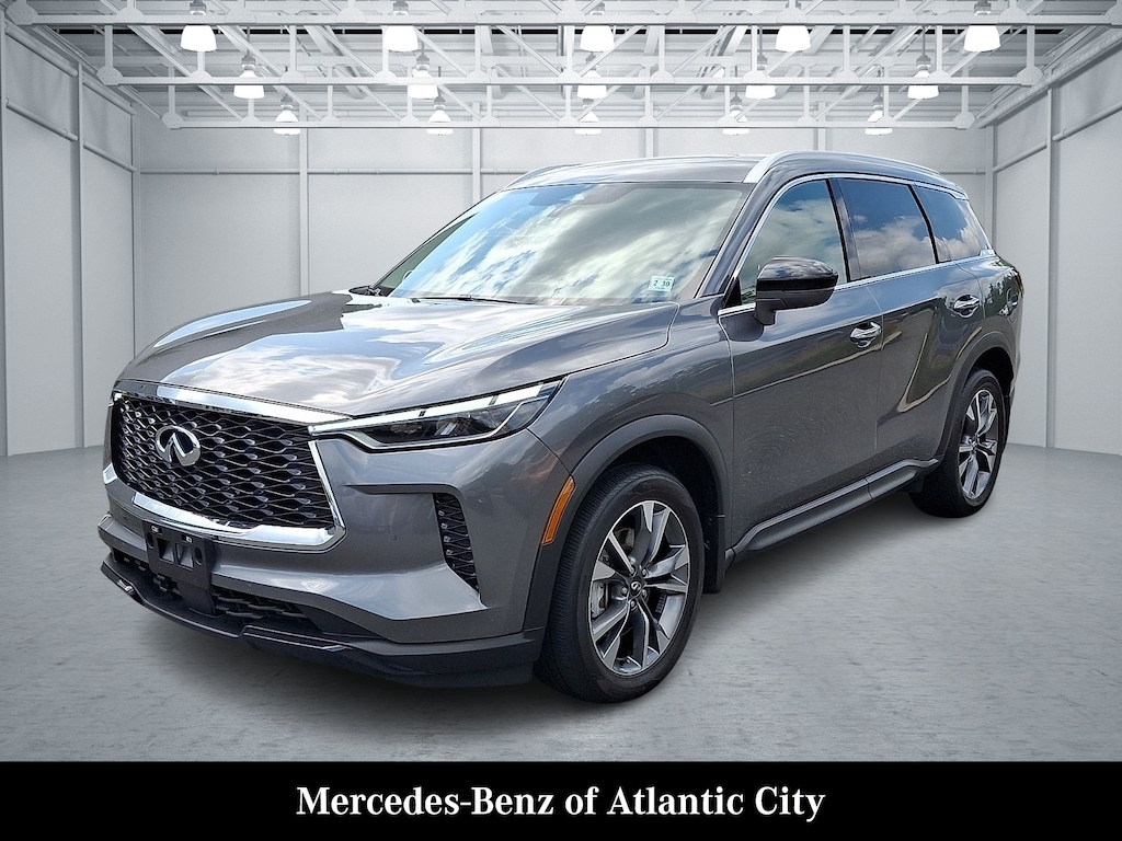 Used 2025 INFINITI QX60 Luxe SUV