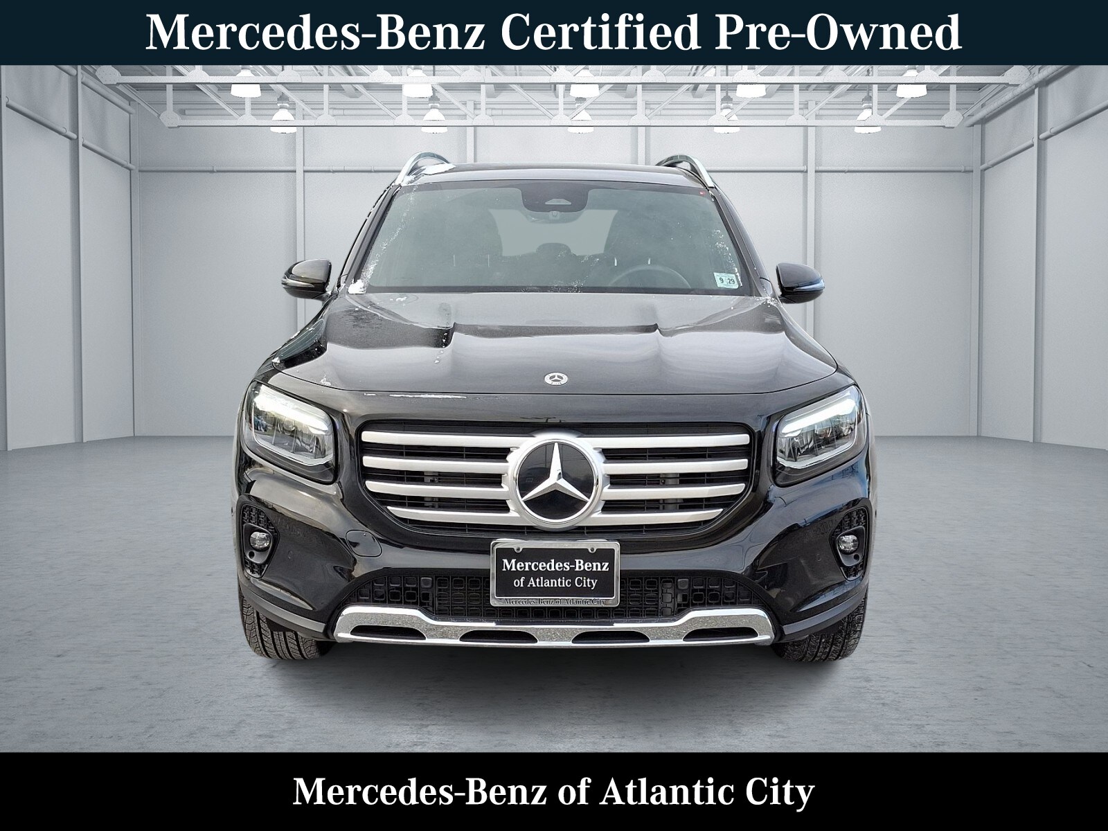 2024 Mercedes Benz GLB 250 photo 2