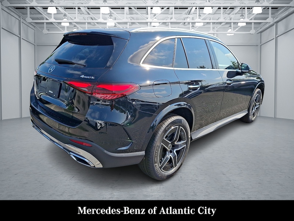New 2026 Mercedes-Benz GLC 300 4MATIC SUV