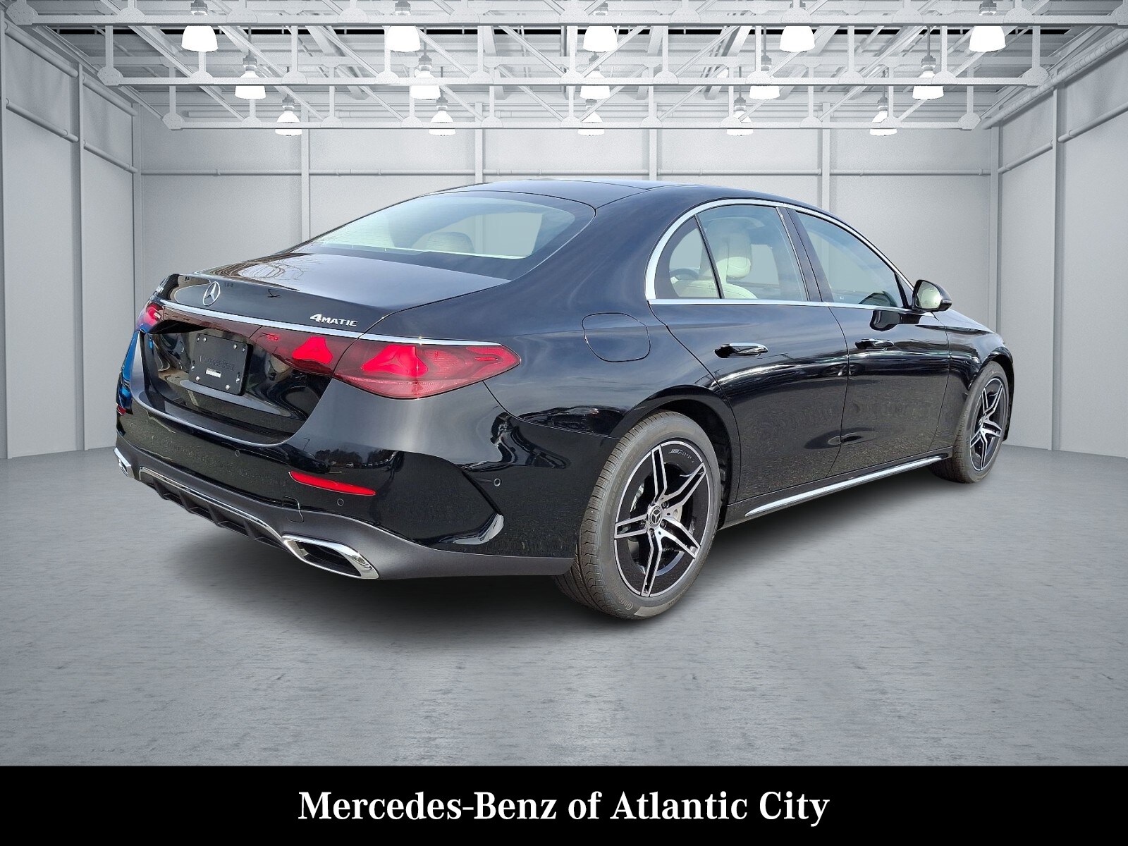 2025 Mercedes Benz E 350 Sedan photo 4