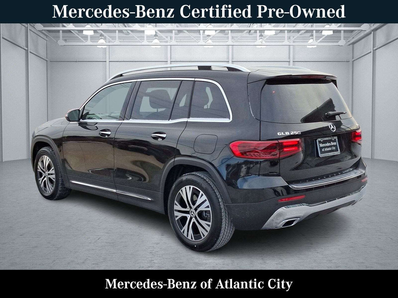 2024 Mercedes Benz GLB 250 photo 4