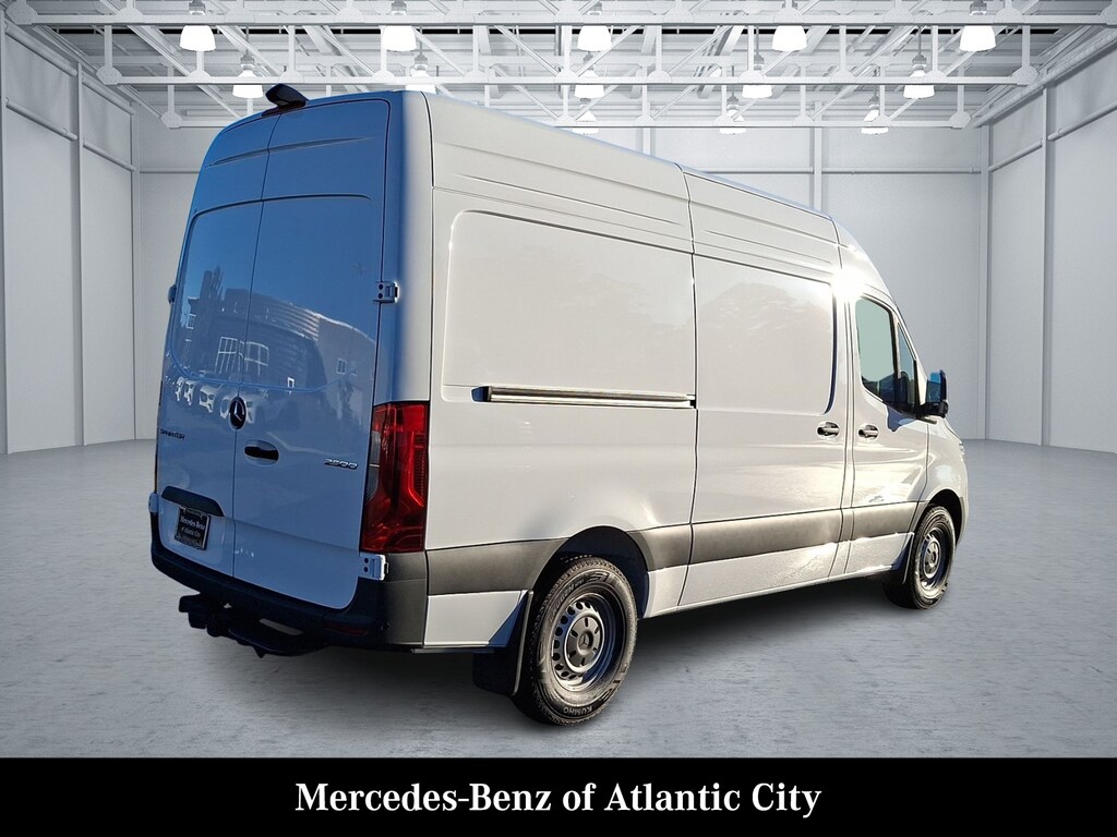New 2025 Mercedes-Benz Sprinter 2500 Standard Roof 4-Cyl Diesel Van Cargo Van