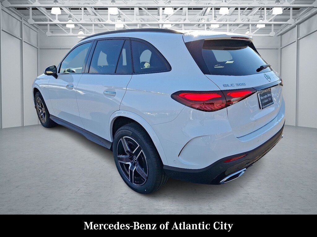 New 2026 Mercedes-Benz GLC 300 4MATIC SUV
