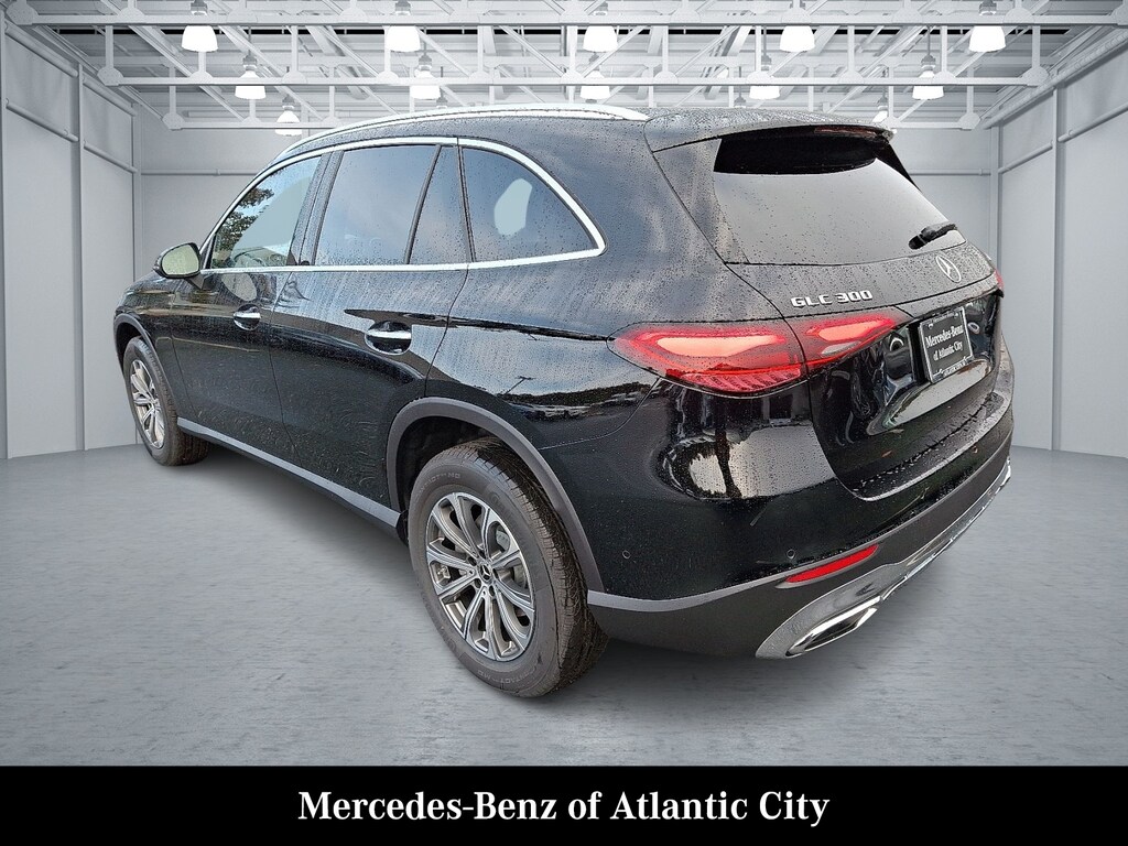 New 2026 Mercedes-Benz GLC 300 4MATIC SUV