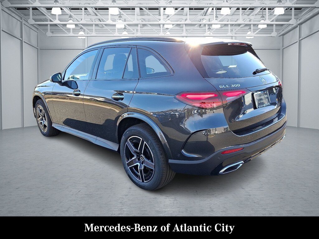 New 2026 Mercedes-Benz GLC 300 4MATIC SUV