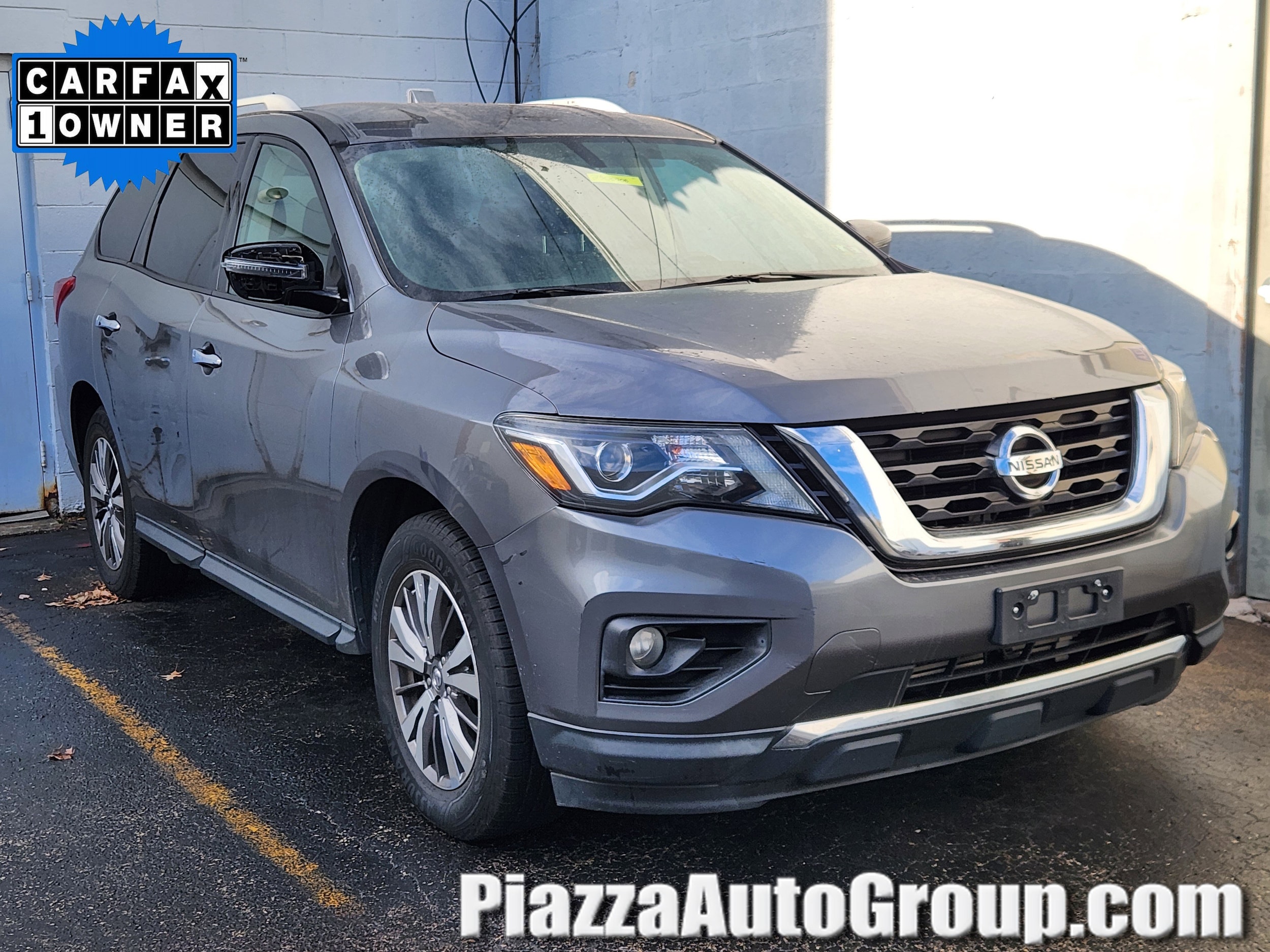 2018 Nissan Pathfinder SV