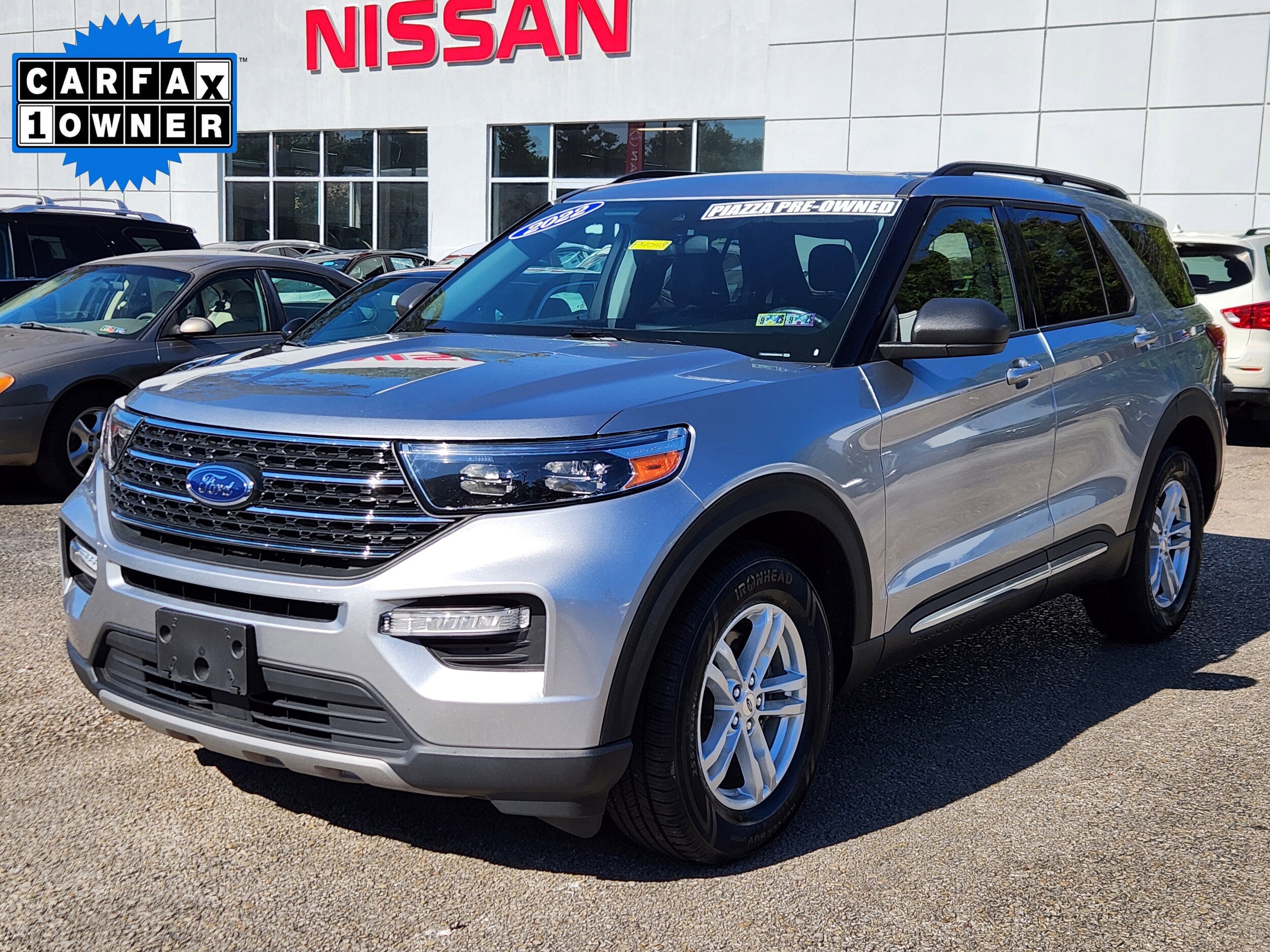 2022 Ford Explorer XLT photo 2