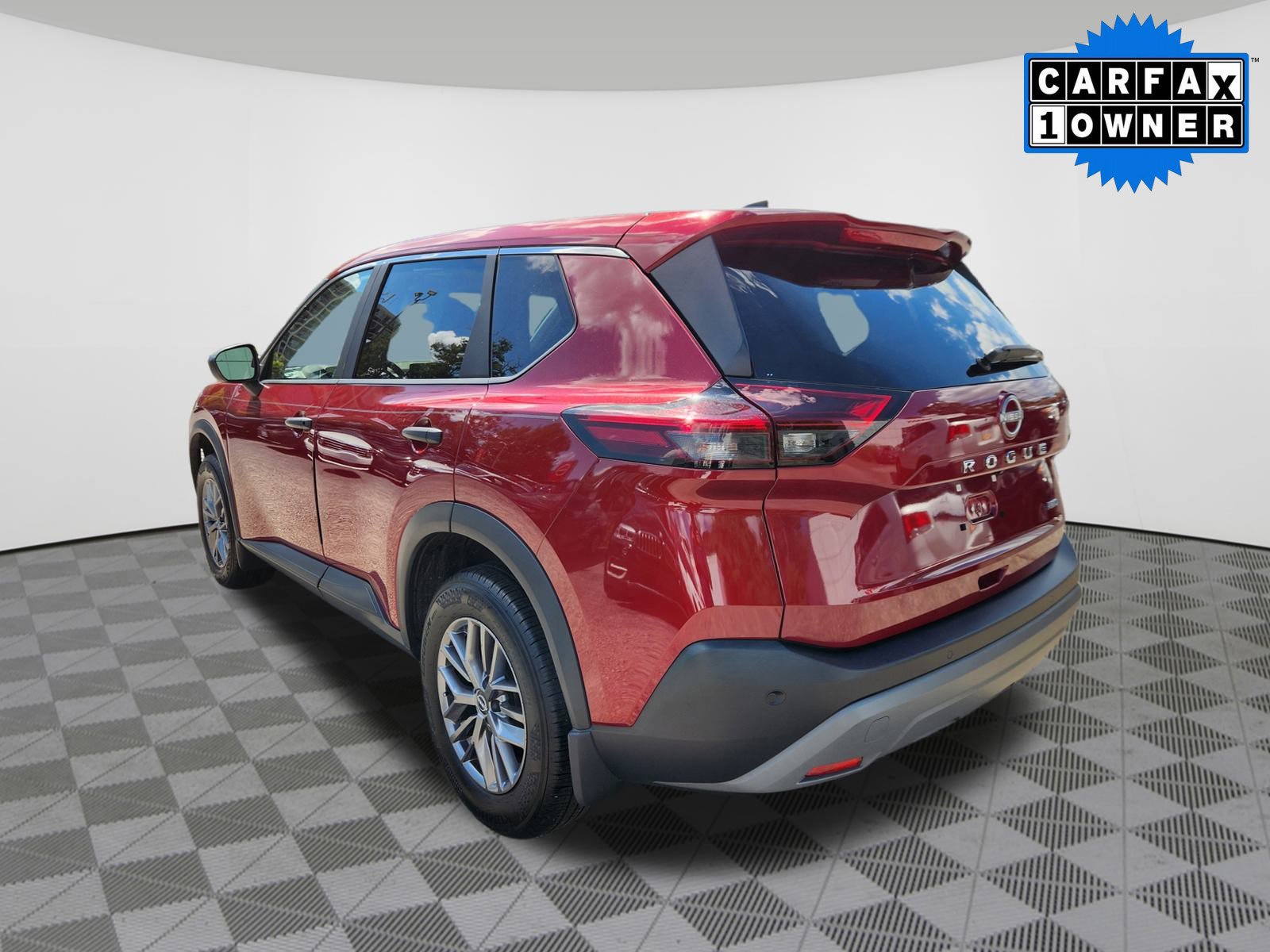2023 Nissan Rogue S photo 3