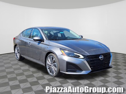 2025 Nissan Altima SL Sedan